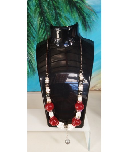 CHAINE EN ARGENT PERLES DE TAHITI ET DE CULTURE BOULES TERRES CUITE ROUGE