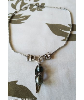 chaîne en acier inoxydable et deux perles de Tahiti